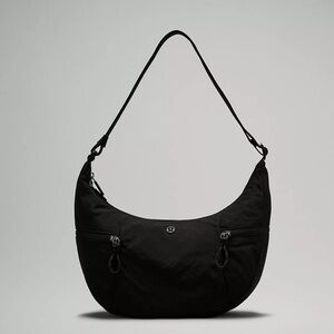 NWOT • lululemon athletica • Slouchy Sling Bag 6L